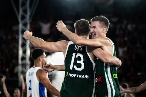 Lietuvos 3x3 rinktinė Europos čempionate iškovojo bronzą, austrai sensacingai parklupdė serbus